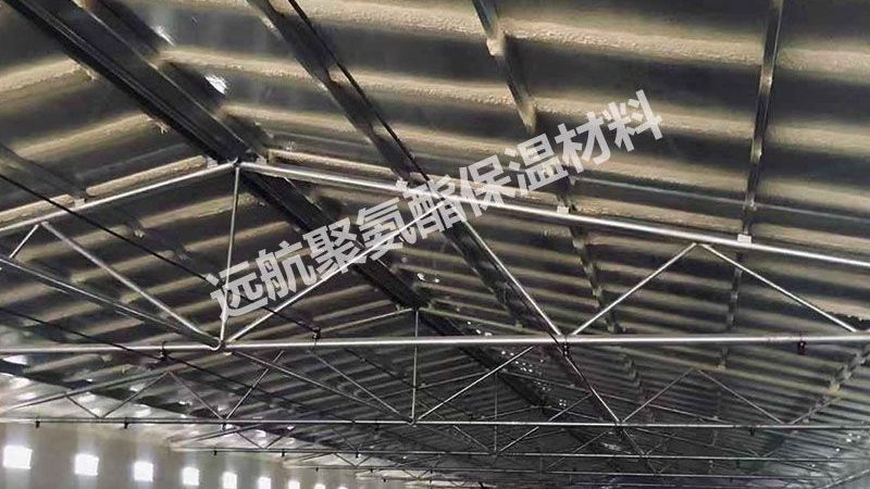 虽然自来水可以用于自粘卷材闭水试验，但需满足以下要求：