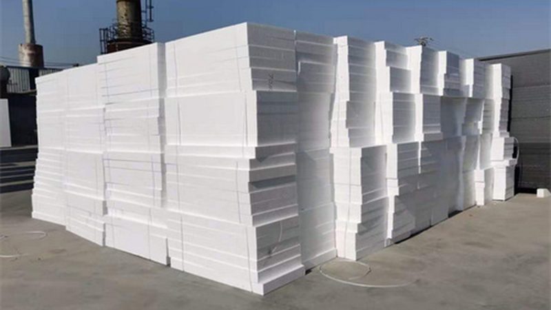 丙纶防水材料在屋顶应用中的关键考量**